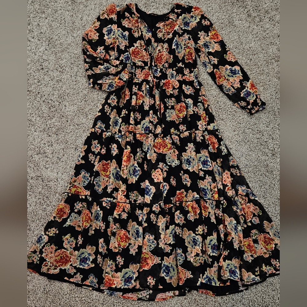 DownEast Black Floral Long Sleeve Maxi Dress
